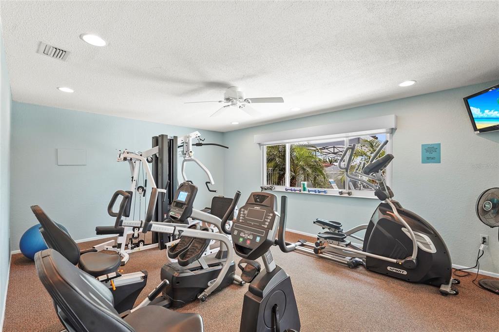 2531 RIVERBLUFF PARKWAY UNIT V