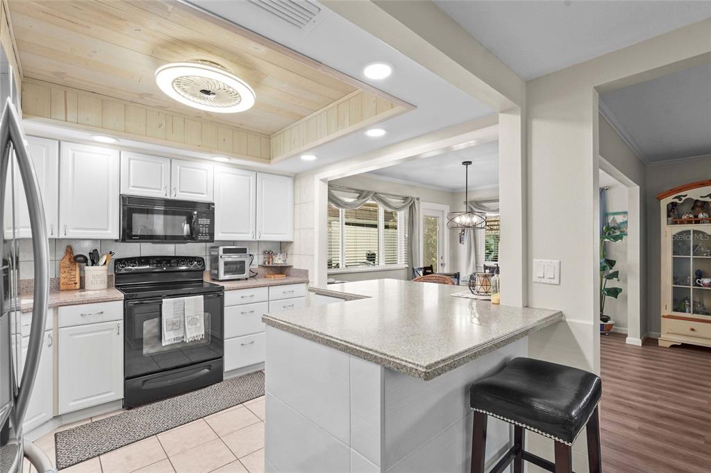 2531 RIVERBLUFF PARKWAY UNIT V