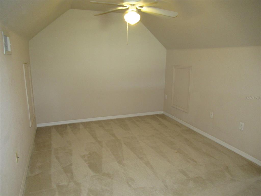 5601 ROSEHILL ROAD UNIT 203