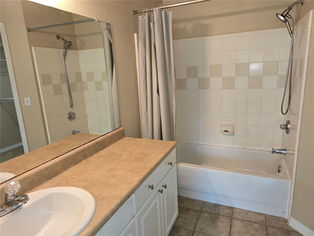 5601 ROSEHILL ROAD UNIT 203
