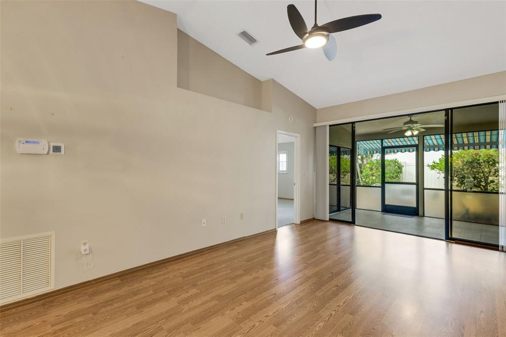 3441 BEEKMAN PLACE UNIT 40