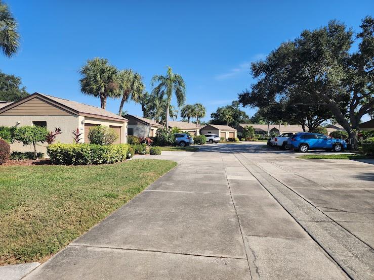 3441 BEEKMAN PLACE UNIT 40