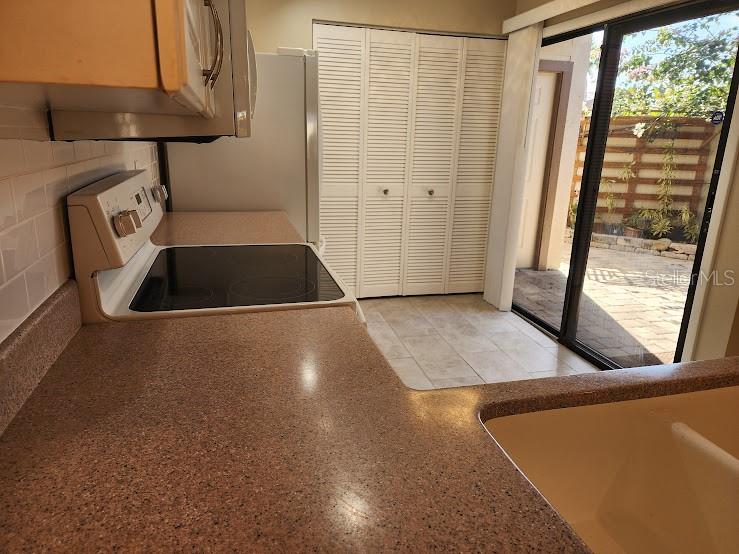 3441 BEEKMAN PLACE UNIT 40