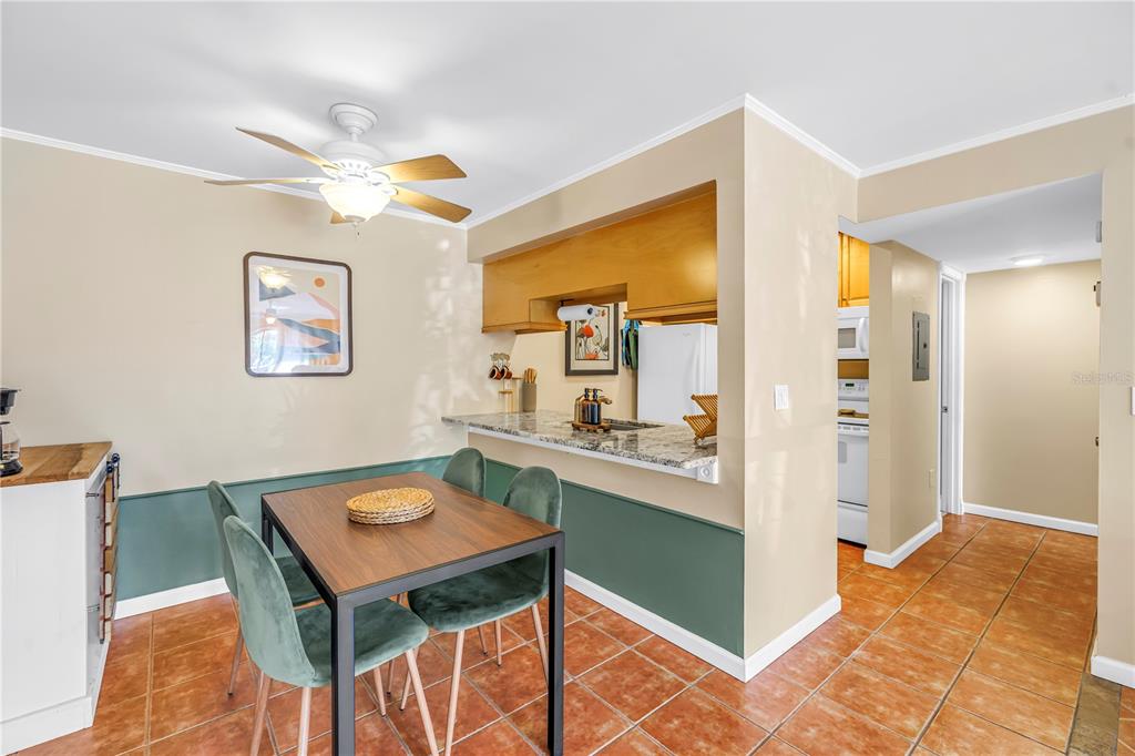3269 BENEVA ROAD UNIT 102