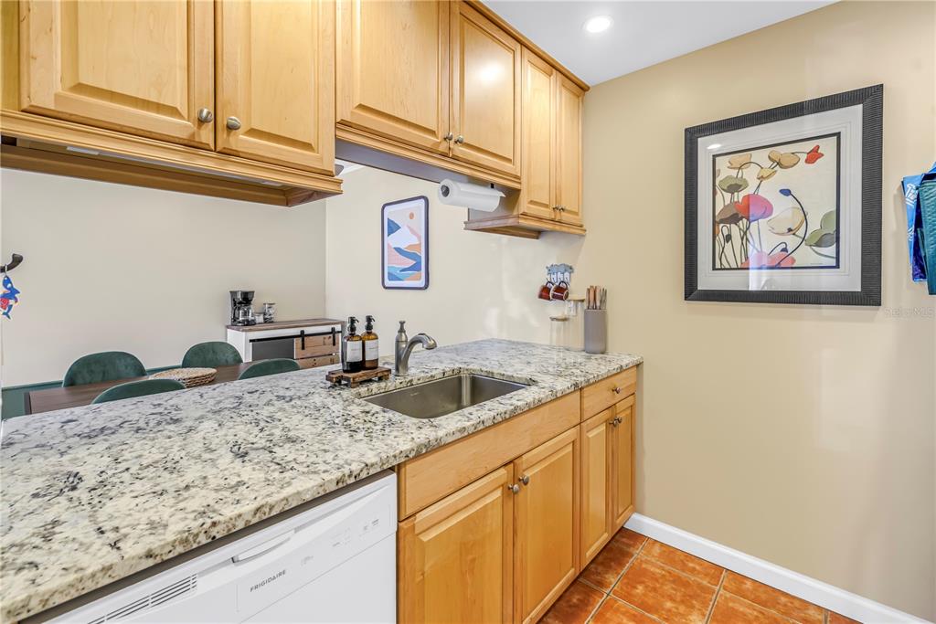 3269 BENEVA ROAD UNIT 102