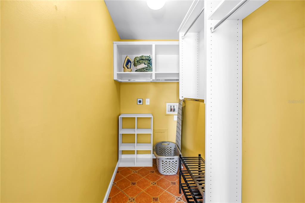 3269 BENEVA ROAD UNIT 102