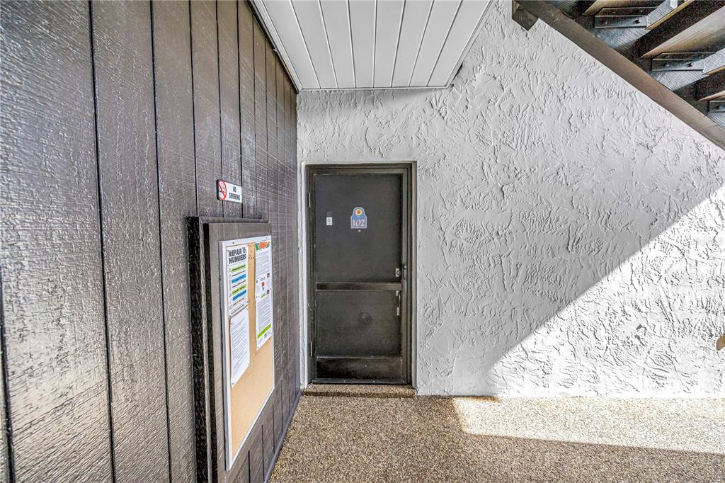 3269 BENEVA ROAD UNIT 102