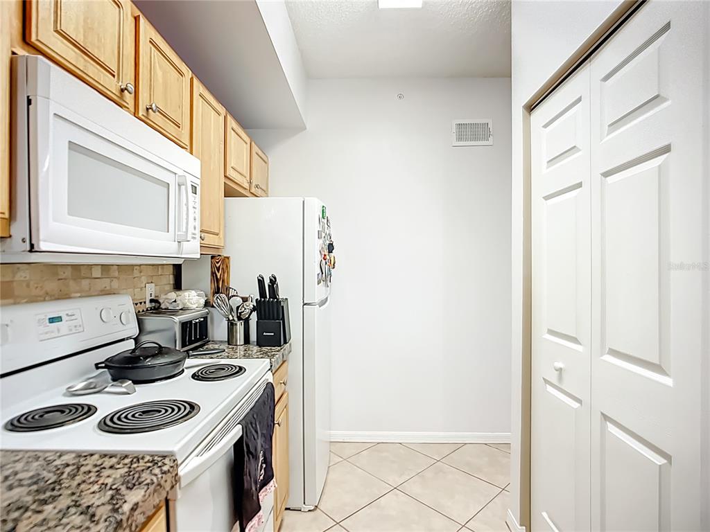 4990 BARALDI CIRCLE UNIT 209