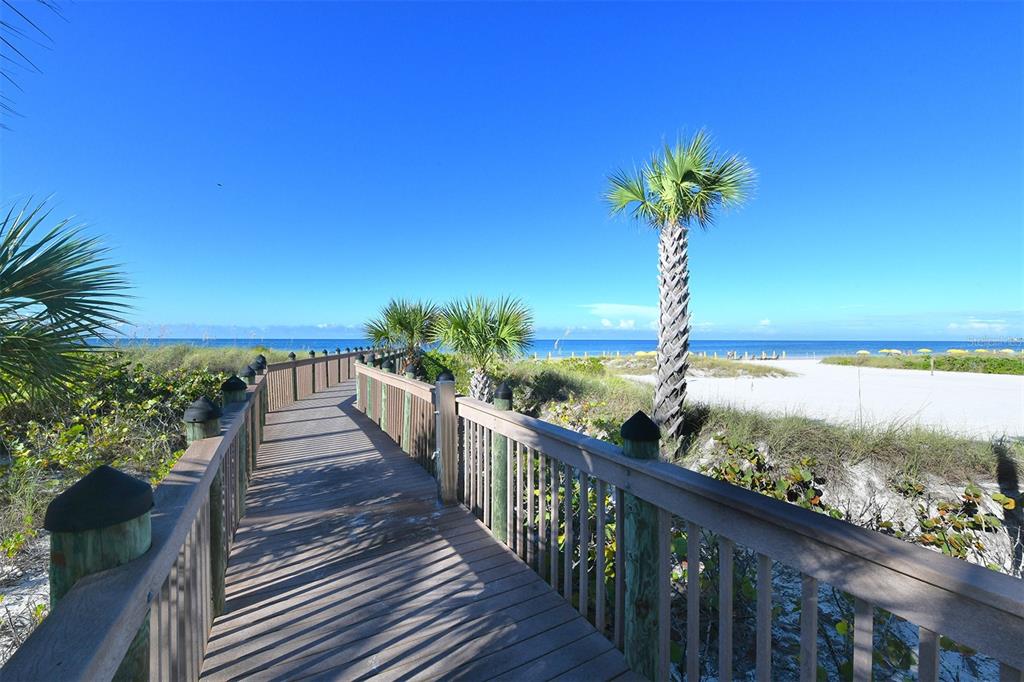 915 SEASIDE DRIVE UNIT 606, We