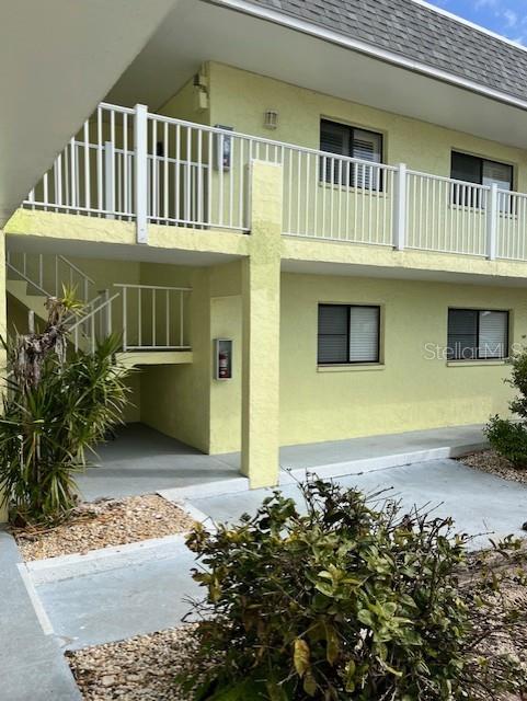 6703 MIDNIGHT PASS ROAD UNIT 2