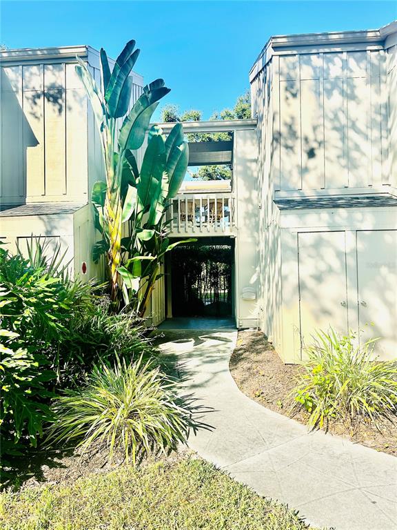 2200 BAHIA VISTA ST UNIT B3