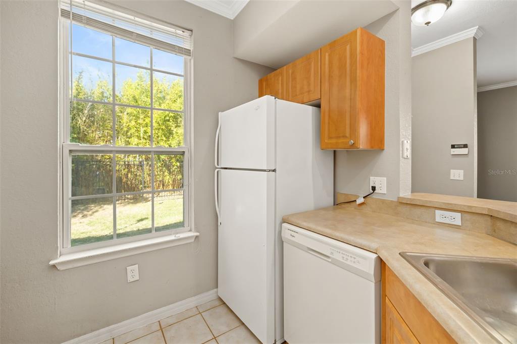 5501 ROSEHILL ROAD UNIT 103