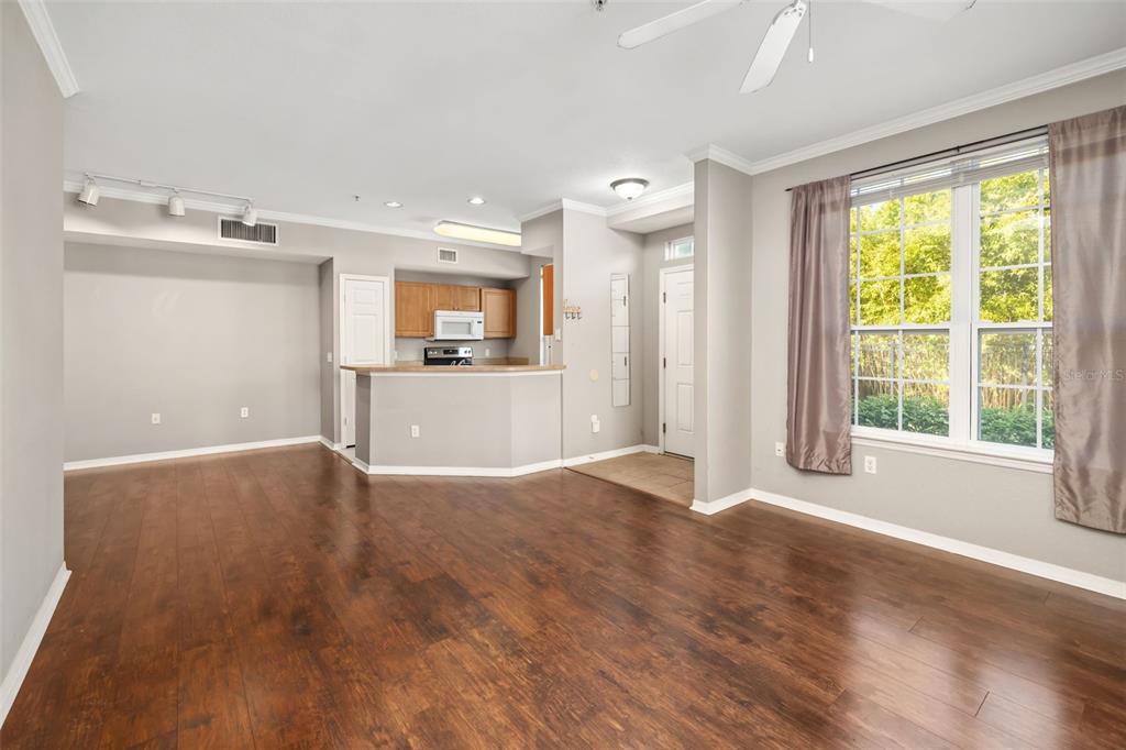 5501 ROSEHILL ROAD UNIT 103
