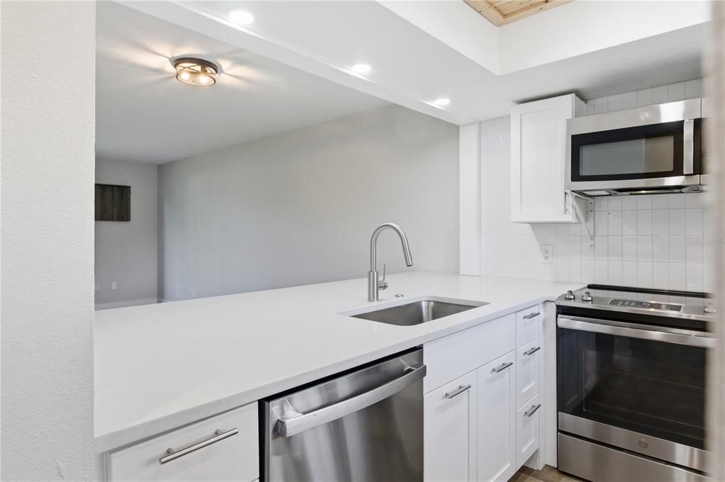 3500 BENEVA ROAD UNIT 307