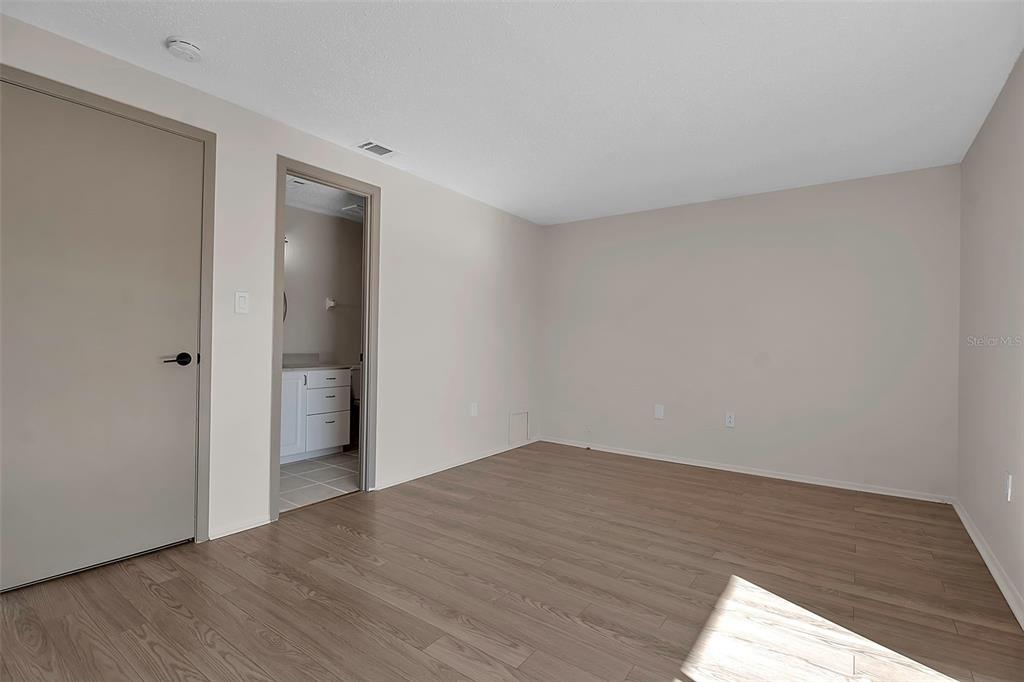 3212 RAMBLEWOOD DRIVE N UNIT 3