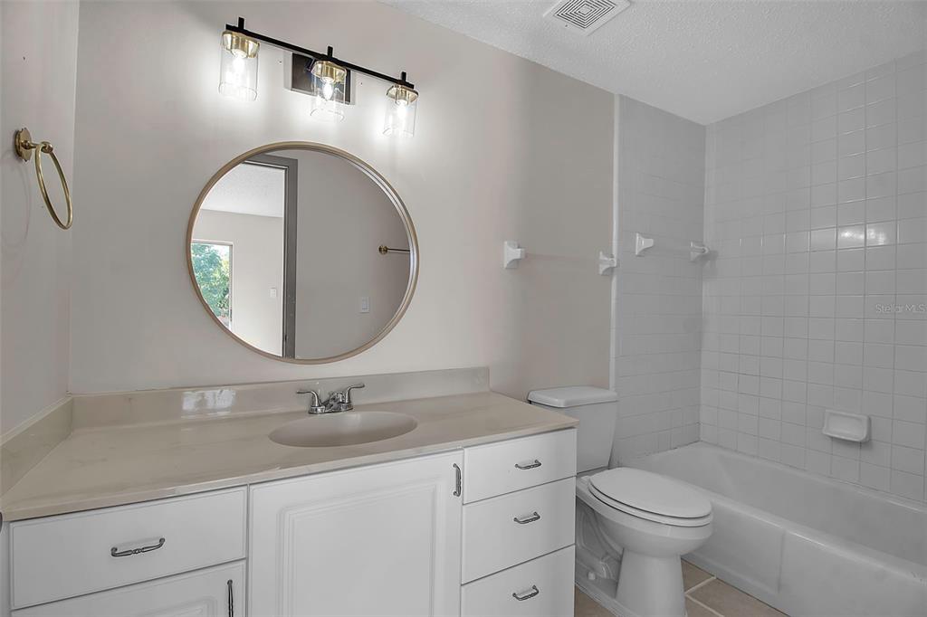 3212 RAMBLEWOOD DRIVE N UNIT 3