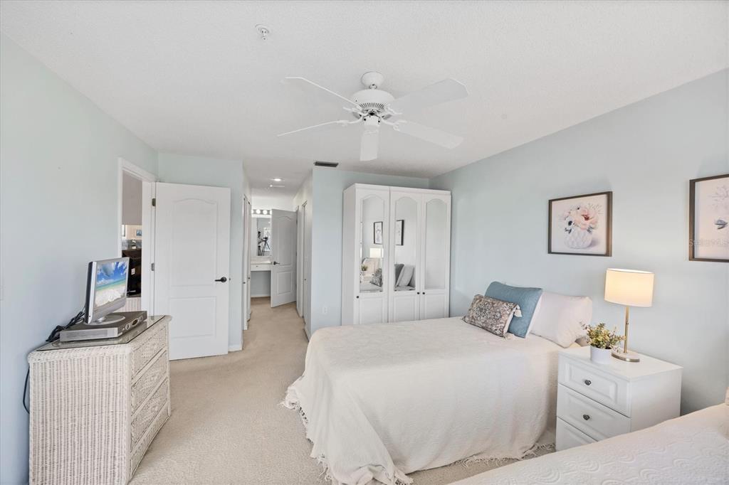 8735 OLDE HICKORY AVENUE UNIT 