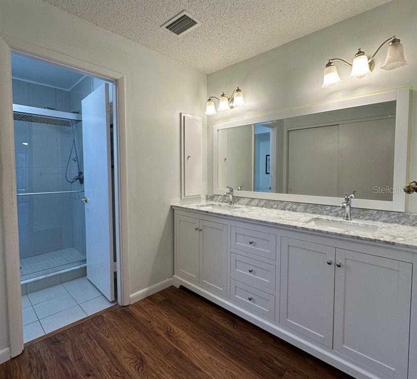 2517 GLEBE FARM CLOSE UNIT H-2