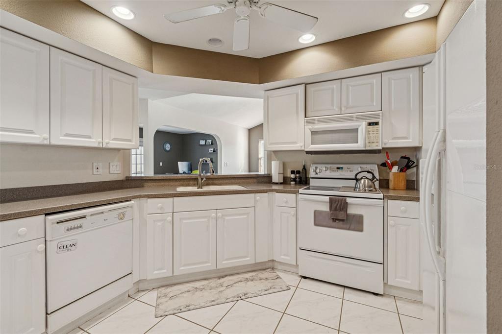 4181 CENTER POINTE CIRCLE UNIT