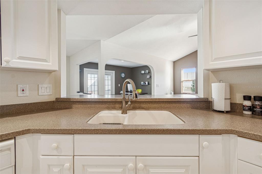 4181 CENTER POINTE CIRCLE UNIT