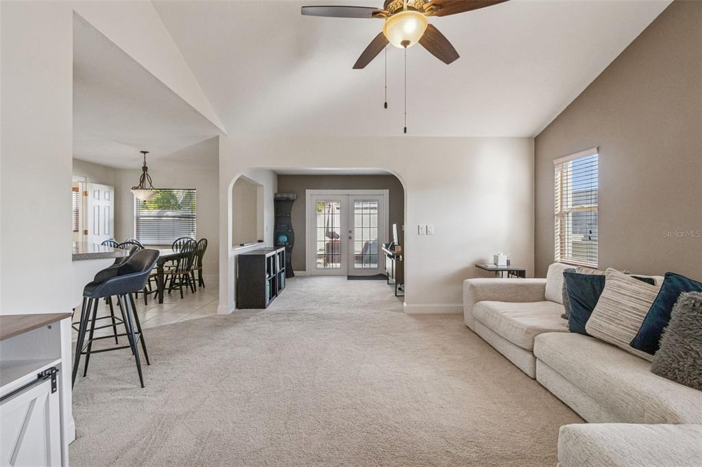 4181 CENTER POINTE CIRCLE UNIT
