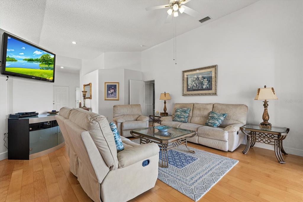 4439 DEER TRAIL BOULEVARD