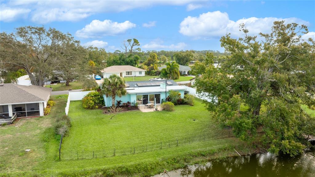 2165 LAKEWOOD DRIVE