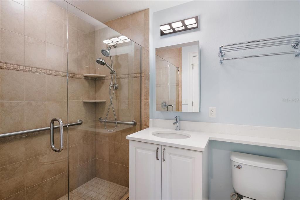445 N ORANGE AVENUE UNIT 210