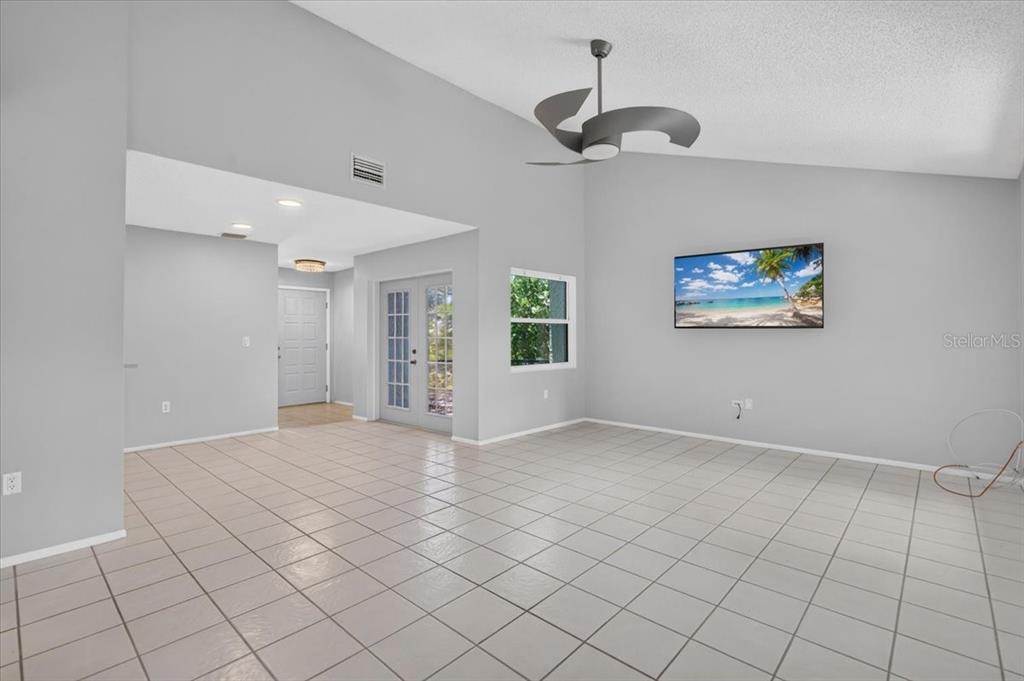 3205 GOLDEN EAGLE LANE