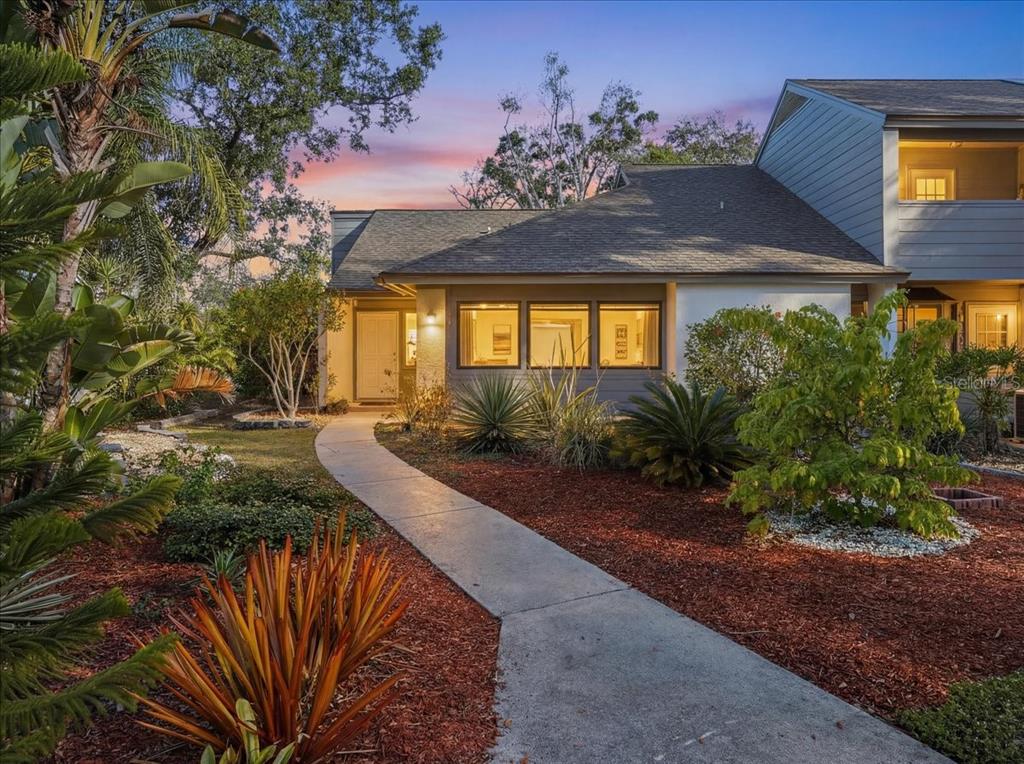 3205 GOLDEN EAGLE LANE
