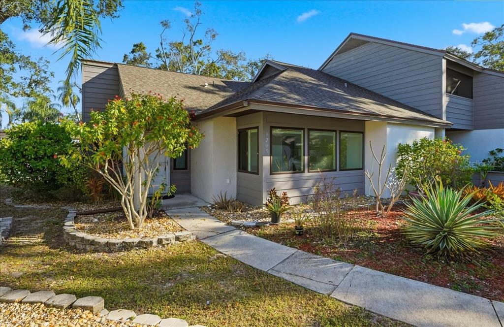 3205 GOLDEN EAGLE LANE