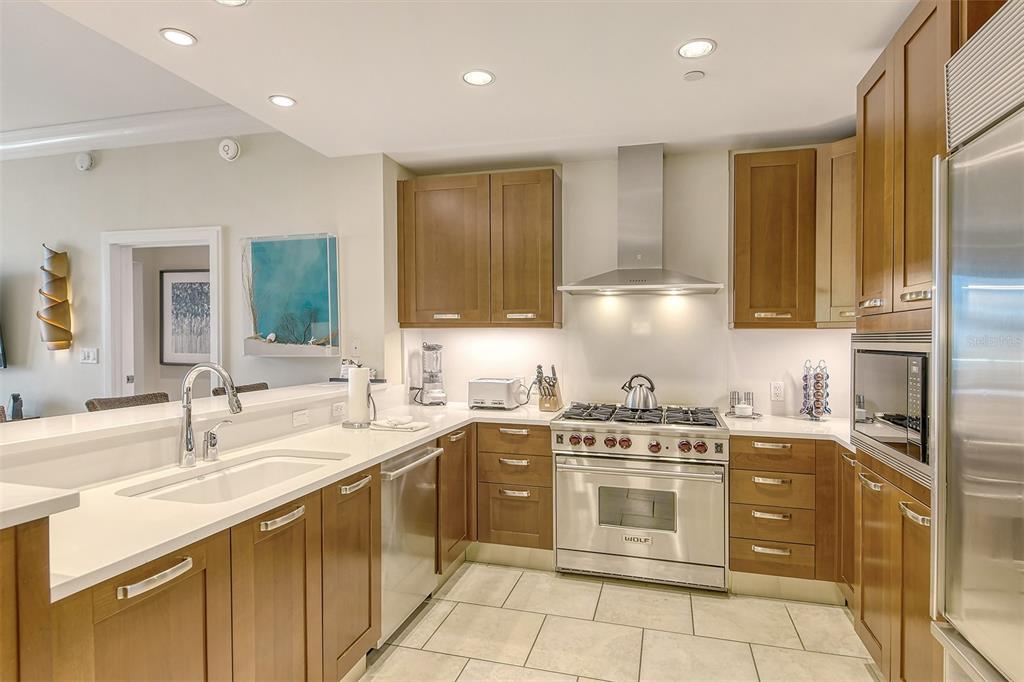 915 SEASIDE DRIVE UNIT 511, We