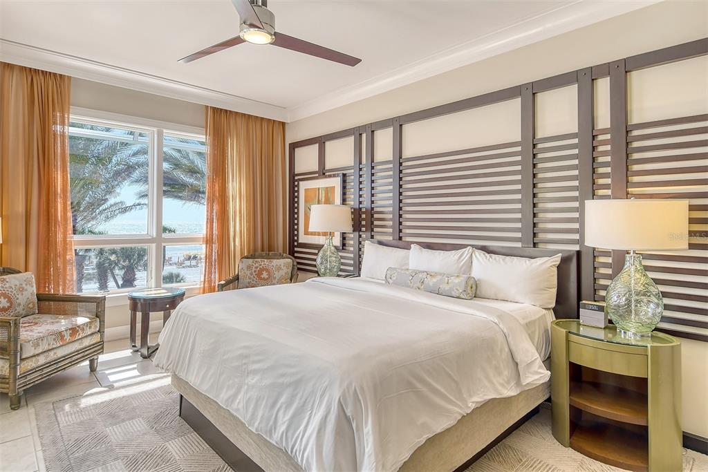 915 SEASIDE DRIVE UNIT 511, We