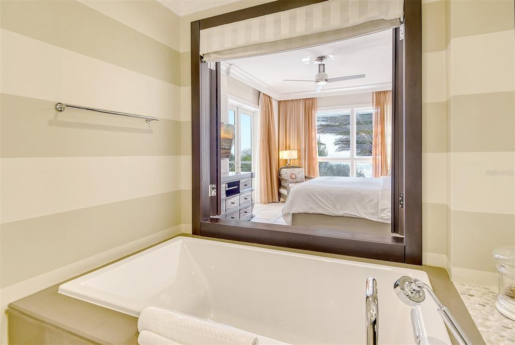 915 SEASIDE DRIVE UNIT 511, We