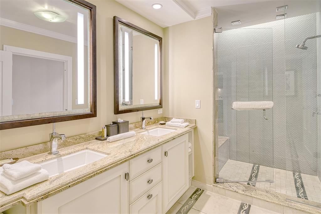 915 SEASIDE DRIVE UNIT 511, We