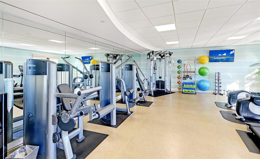 915 SEASIDE DRIVE UNIT 511, We
