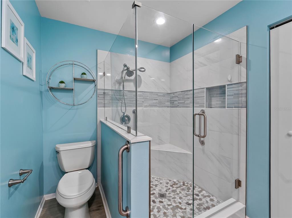 365 OAK HILL WAY UNIT 32