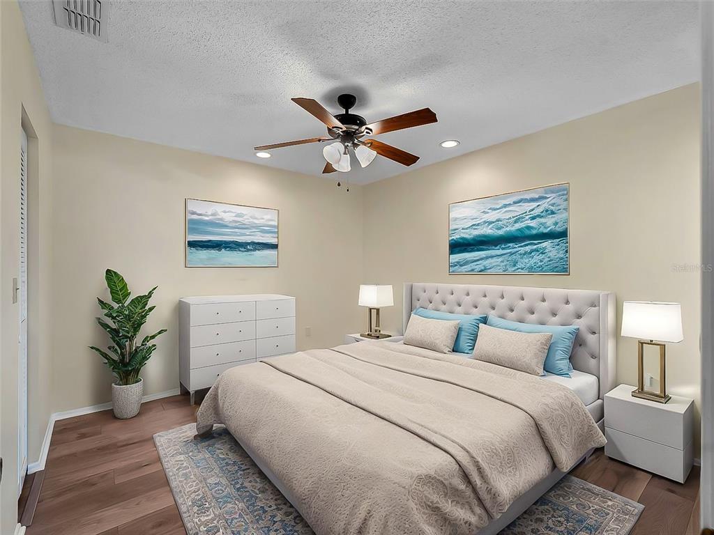 365 OAK HILL WAY UNIT 32