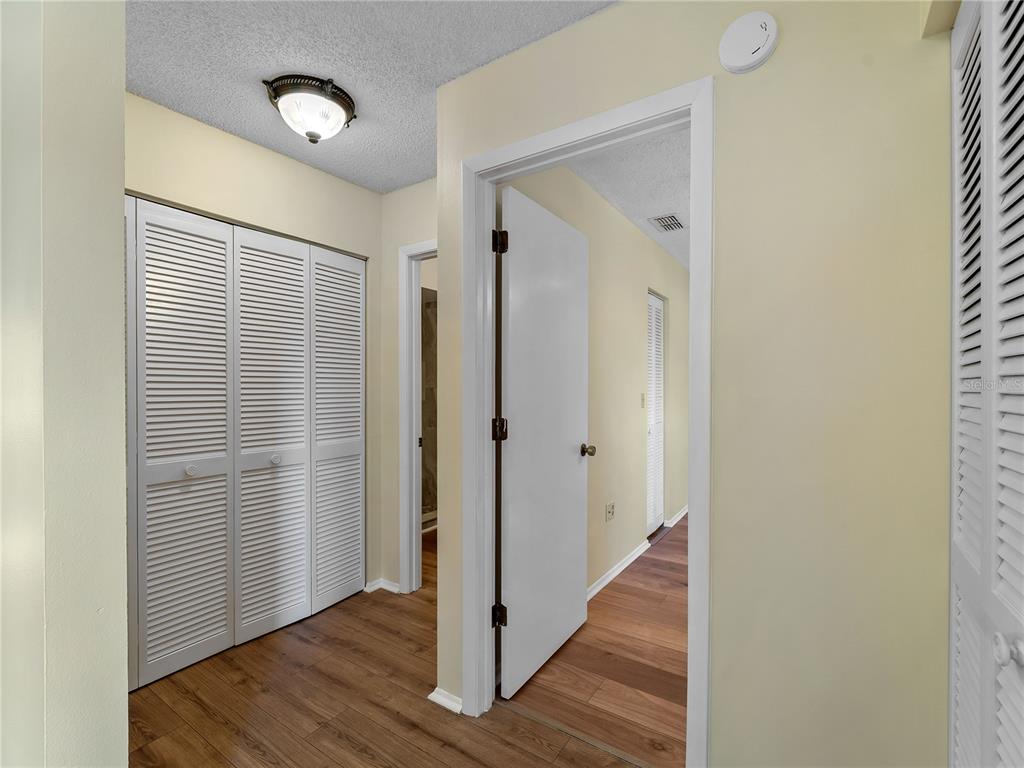 365 OAK HILL WAY UNIT 32