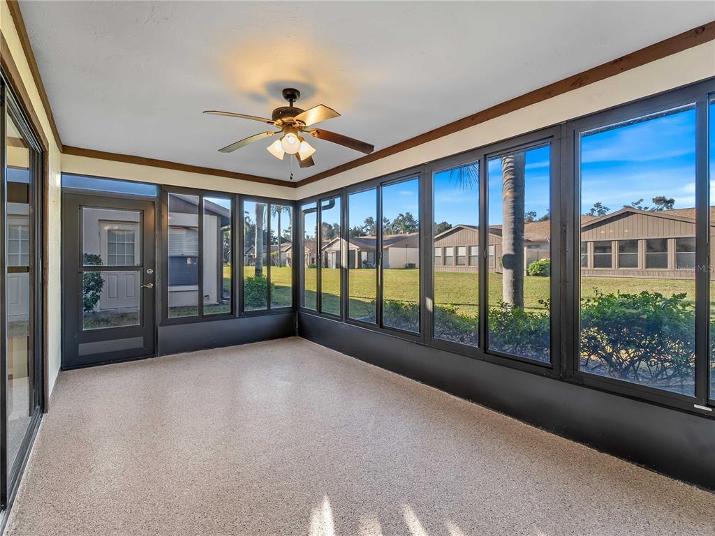365 OAK HILL WAY UNIT 32