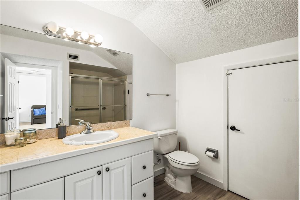 2453 CRISPIN COURT UNIT F4