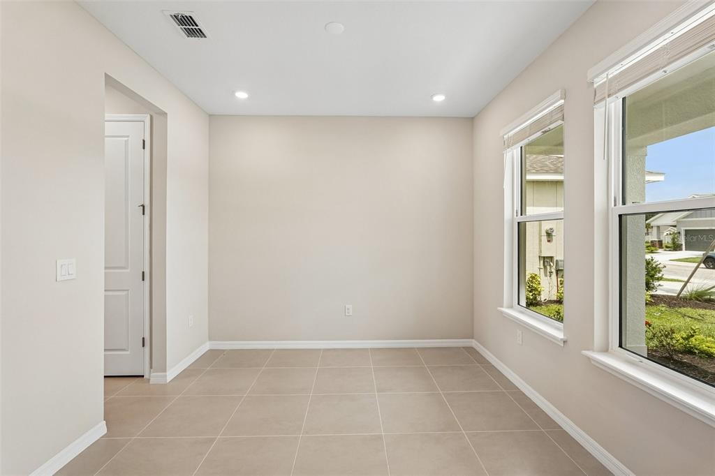 15525 FOXTAIL LANE
