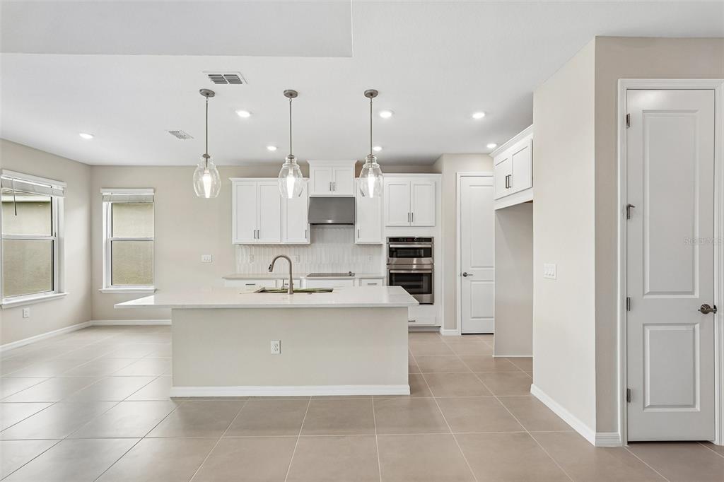 15525 FOXTAIL LANE