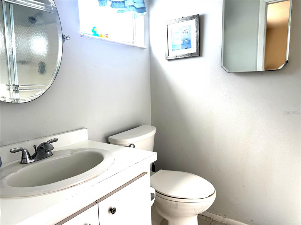 2571 RIVERBLUFF PARKWAY UNIT V