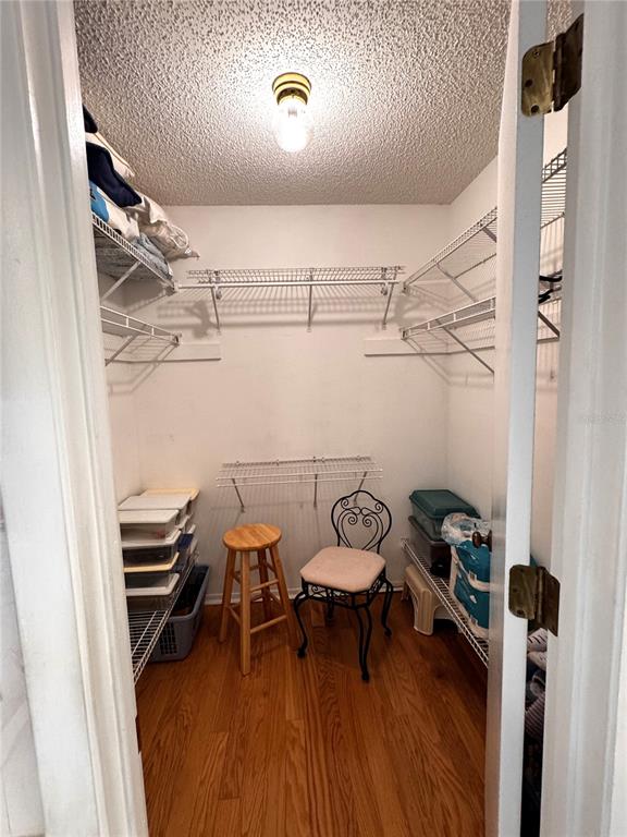 229 LAUREL HOLLOW DRIVE UNIT 8