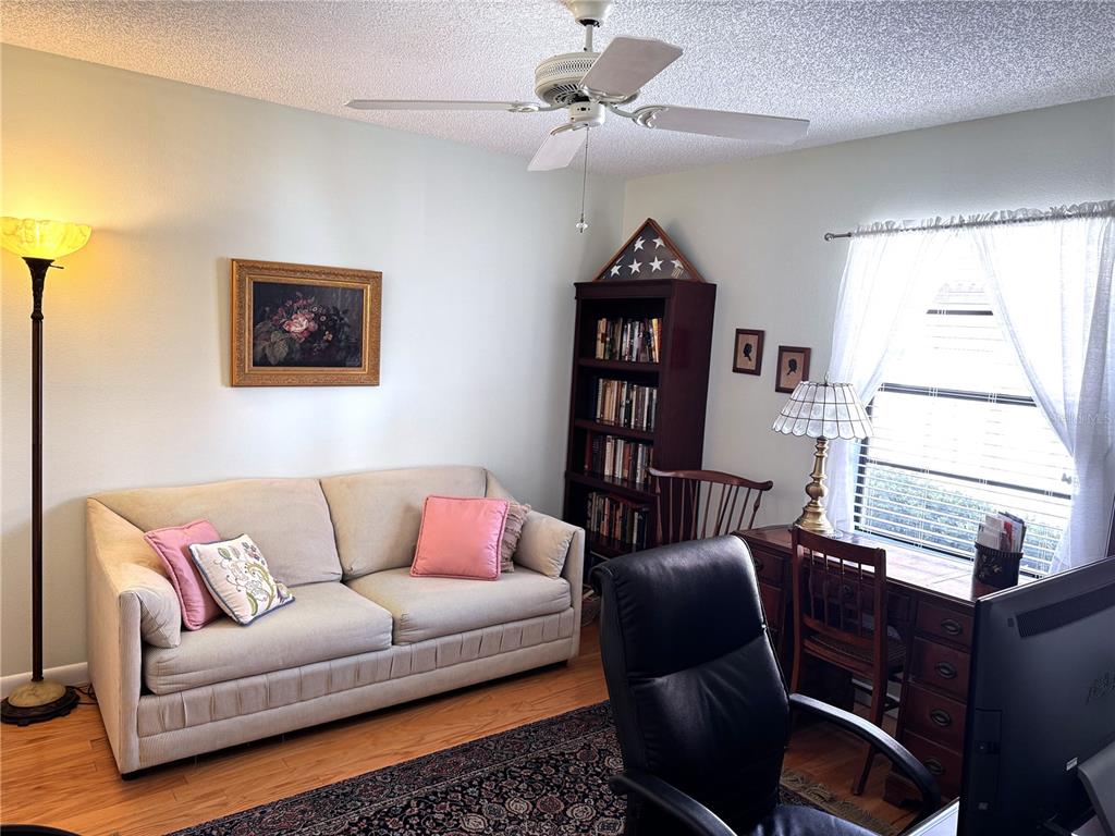 229 LAUREL HOLLOW DRIVE UNIT 8