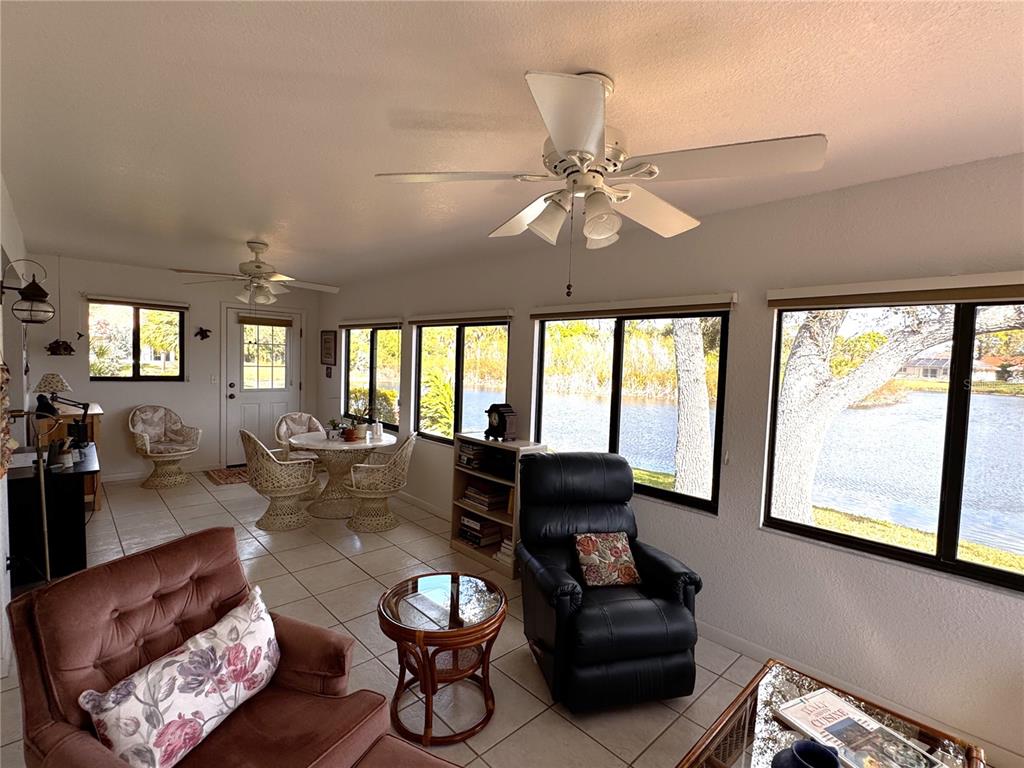 229 LAUREL HOLLOW DRIVE UNIT 8