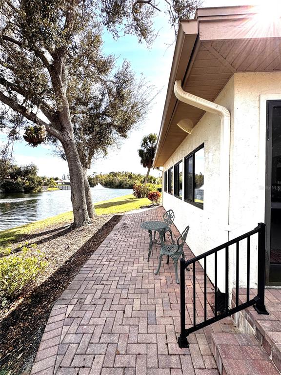 229 LAUREL HOLLOW DRIVE UNIT 8