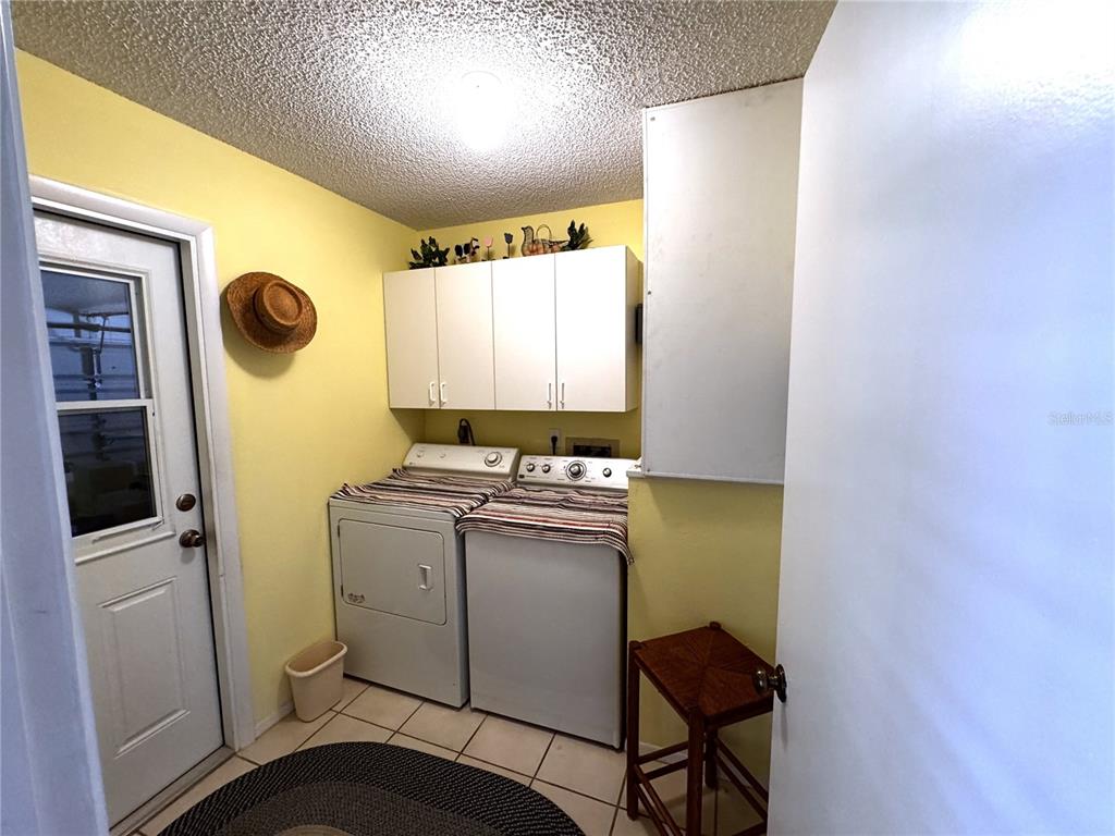 229 LAUREL HOLLOW DRIVE UNIT 8