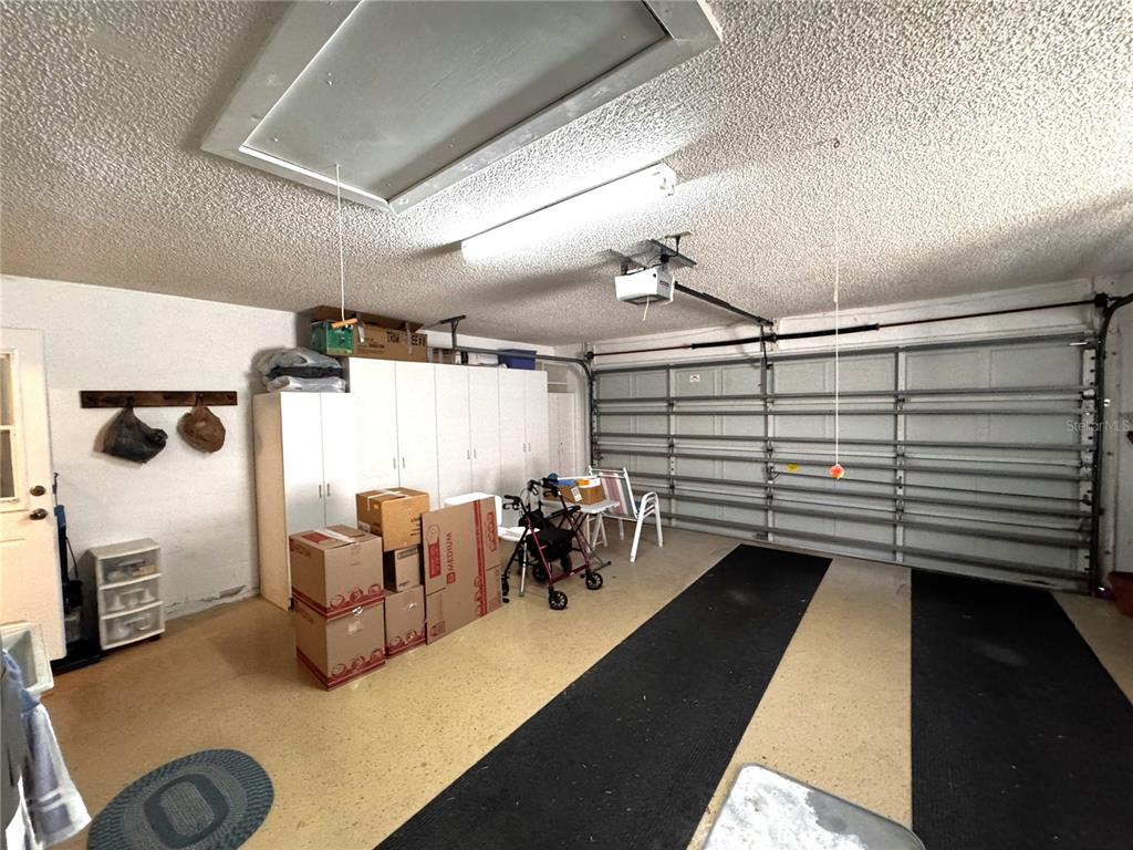 229 LAUREL HOLLOW DRIVE UNIT 8